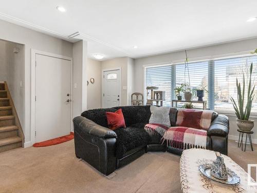 10441 79 Street, Edmonton, AB - Indoor Photo Showing Living Room