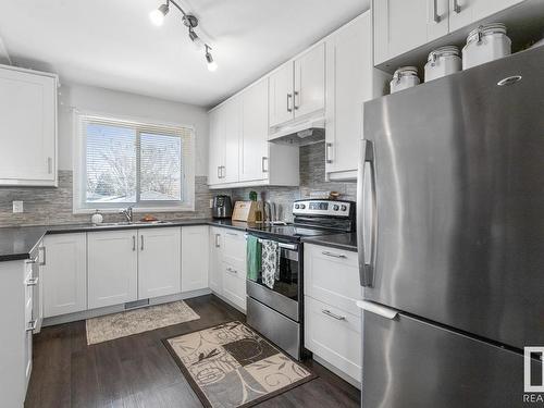 10441 79 Street, Edmonton, AB - Indoor Photo Showing Kitchen