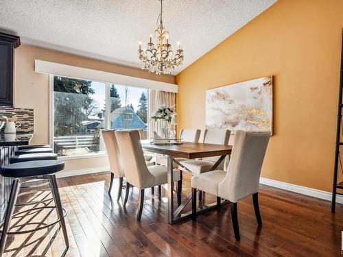 13823 90 Avenue, Edmonton, AB - Indoor Photo Showing Dining Room