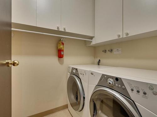 12A 10050 118 Street, Edmonton, AB - Indoor Photo Showing Laundry Room