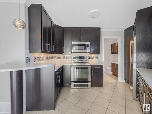 1 17839 99 Street, Edmonton, AB - Indoor Photo Showing Kitchen