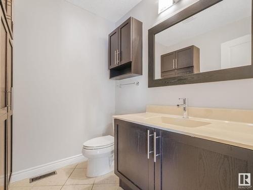 1 17839 99 Street, Edmonton, AB - Indoor Photo Showing Bathroom