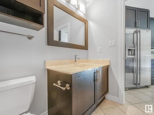 1 17839 99 Street, Edmonton, AB - Indoor Photo Showing Bathroom