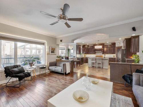 17911 110A Street, Edmonton, AB - Indoor Photo Showing Living Room