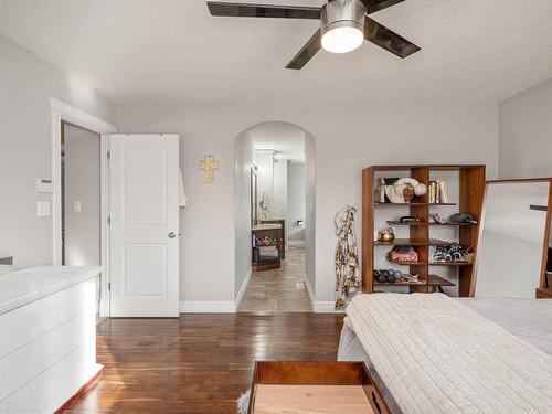 17911 110A Street, Edmonton, AB - Indoor Photo Showing Bedroom