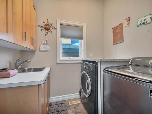 17911 110A Street, Edmonton, AB - Indoor Photo Showing Laundry Room