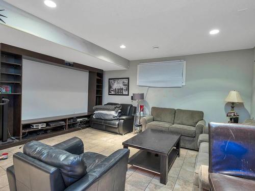 17911 110A Street, Edmonton, AB - Indoor Photo Showing Living Room