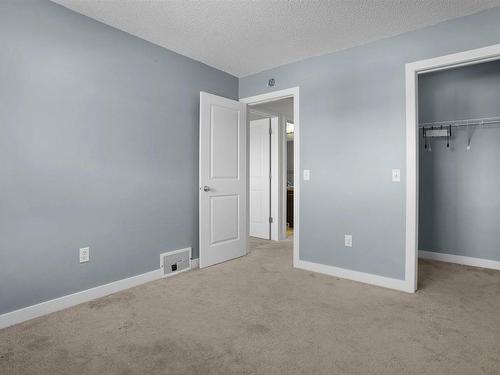 3315 11 Avenue, Edmonton, AB - Indoor Photo Showing Other Room