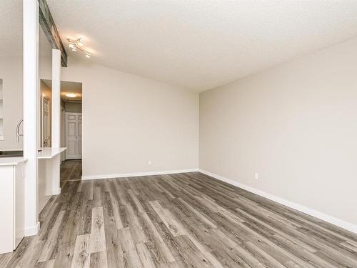 13412 94 Street, Edmonton, AB - Indoor Photo Showing Other Room