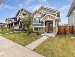 16024 12 Avenue  Edmonton, AB T6W 2W6