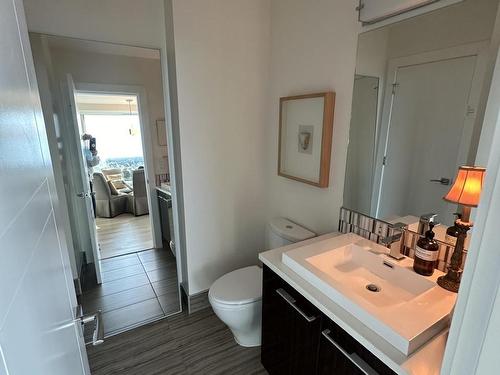 1403 11969 Jasper Avenue, Edmonton, AB - Indoor Photo Showing Bathroom