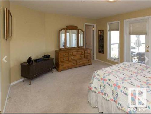 308 237 Youville Drive, Edmonton, AB - Indoor Photo Showing Bedroom