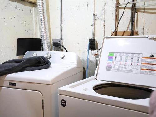 11510 139 Avenue, Edmonton, AB - Indoor Photo Showing Laundry Room