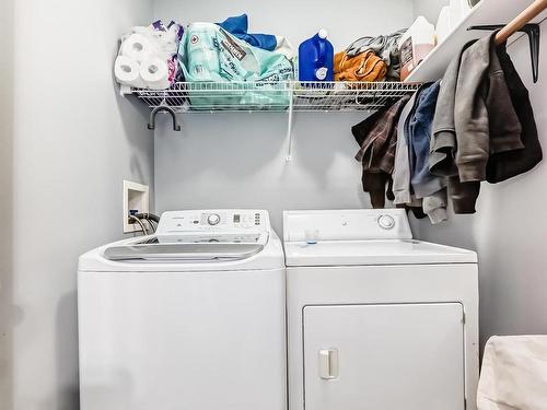 3320 20 Street, Edmonton, AB - Indoor Photo Showing Laundry Room