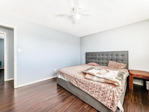 3320 20 Street, Edmonton, AB - Indoor Photo Showing Bedroom