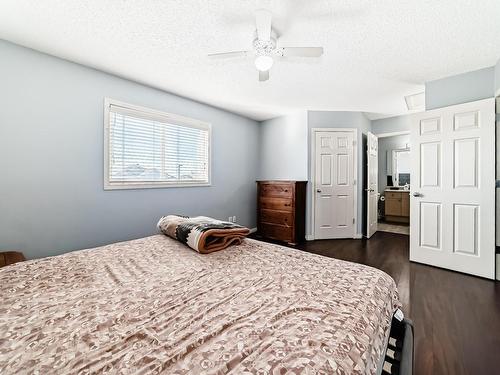 3320 20 Street, Edmonton, AB - Indoor Photo Showing Bedroom