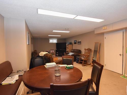 15015 72 Street, Edmonton, AB - Indoor Photo Showing Dining Room