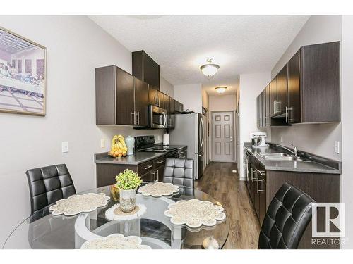 21 735 85 Street, Edmonton, AB - Indoor