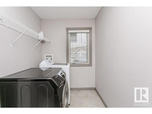 21 735 85 Street, Edmonton, AB - Indoor Photo Showing Laundry Room