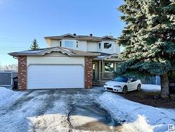 11445 9 Avenue NW  Edmonton, AB T6J 6X8