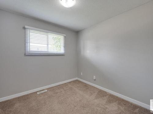 7408 149A Avenue, Edmonton, AB - Indoor Photo Showing Other Room