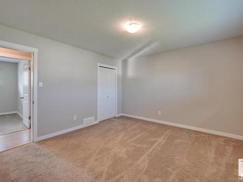 7408 149A Avenue, Edmonton, AB - Indoor Photo Showing Other Room