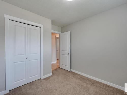 7408 149A Avenue, Edmonton, AB - Indoor Photo Showing Other Room