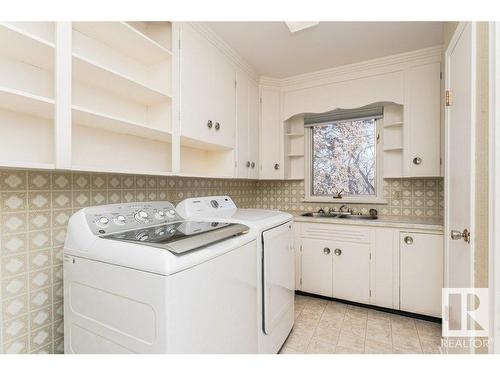 2805 259 Avenue, Edmonton, AB - Indoor Photo Showing Laundry Room