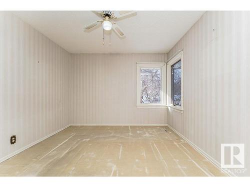 2805 259 Avenue, Edmonton, AB - Indoor Photo Showing Other Room