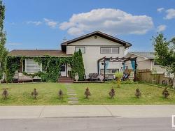 9305 163 Street  Edmonton, AB T5R 2P4