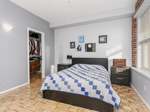 402 10728 82 Avenue, Edmonton, AB - Indoor Photo Showing Bedroom