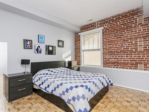 402 10728 82 Avenue, Edmonton, AB - Indoor Photo Showing Bedroom