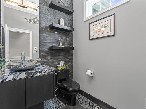 60 Windermere Drive, Edmonton, AB - Indoor Photo Showing Bathroom