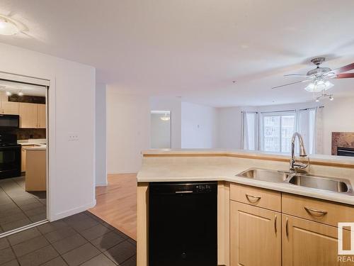 323 4312 139 Avenue, Edmonton, AB - Indoor Photo Showing Kitchen With Double Sink