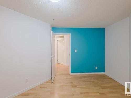 323 4312 139 Avenue, Edmonton, AB - Indoor Photo Showing Other Room