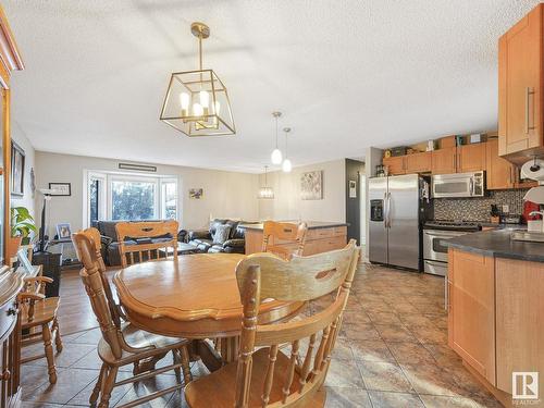 2623 35 Street, Edmonton, AB - Indoor Photo Showing Dining Room