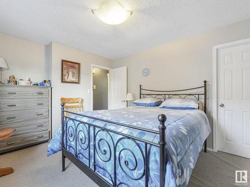 2623 35 Street, Edmonton, AB - Indoor Photo Showing Bedroom