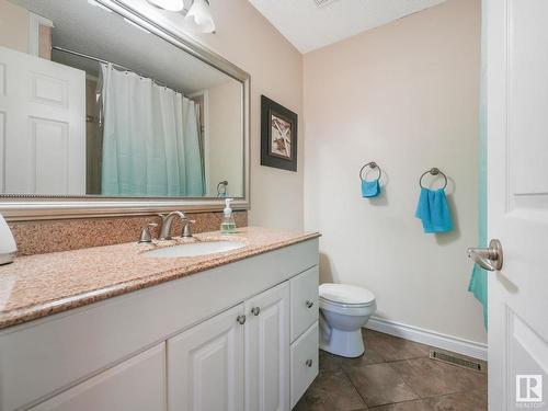 2623 35 Street, Edmonton, AB - Indoor Photo Showing Bathroom