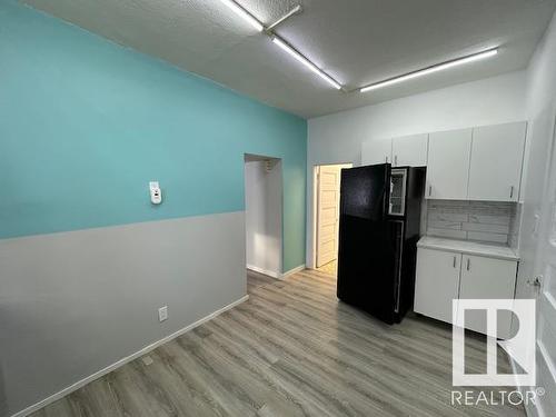 10803 93 Street, Edmonton, AB - Indoor