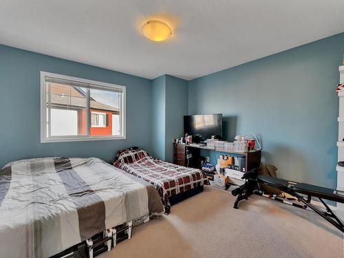 14 3751 12 Street, Edmonton, AB - Indoor Photo Showing Bedroom