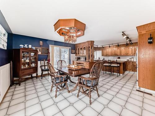 15756 106 Street, Edmonton, AB - Indoor Photo Showing Dining Room