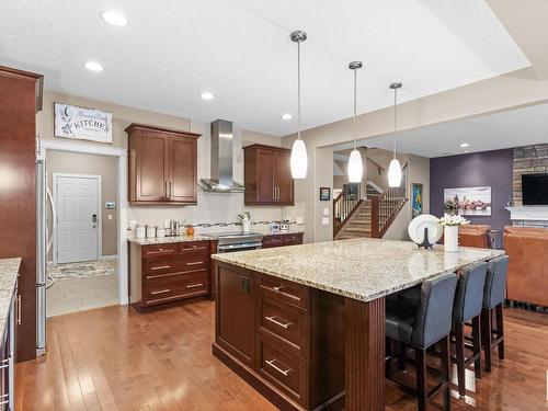 2205 Warry Loop, Edmonton, AB - Indoor Photo Showing Kitchen With Upgraded Kitchen