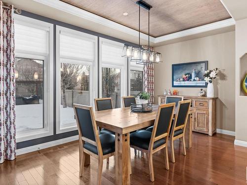 2205 Warry Loop, Edmonton, AB - Indoor Photo Showing Dining Room