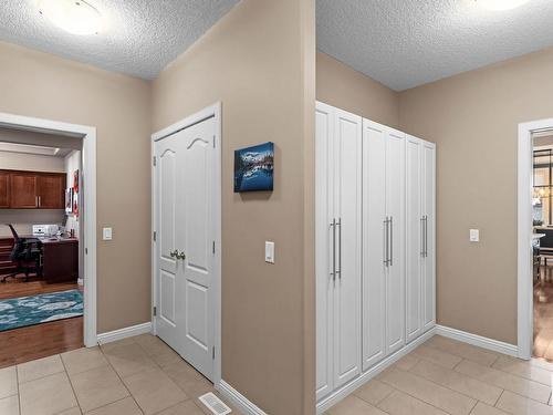 2205 Warry Loop, Edmonton, AB - Indoor Photo Showing Other Room