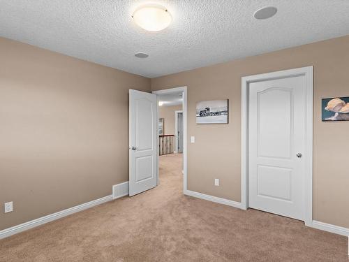 2205 Warry Loop, Edmonton, AB - Indoor