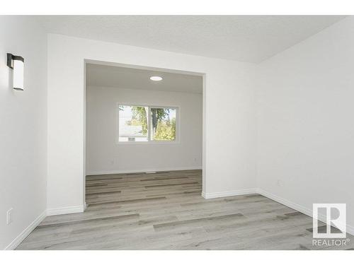 10466 157 Street, Edmonton, AB - Indoor Photo Showing Other Room