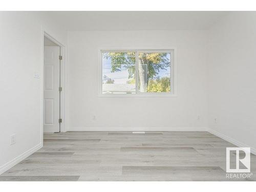 10466 157 Street, Edmonton, AB - Indoor Photo Showing Other Room