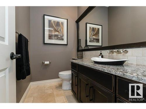 3448 Keswick Boulevard, Edmonton, AB - Indoor Photo Showing Bathroom