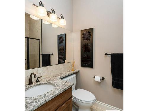 3448 Keswick Boulevard, Edmonton, AB - Indoor Photo Showing Bathroom