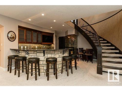 3448 Keswick Boulevard, Edmonton, AB - Indoor Photo Showing Dining Room